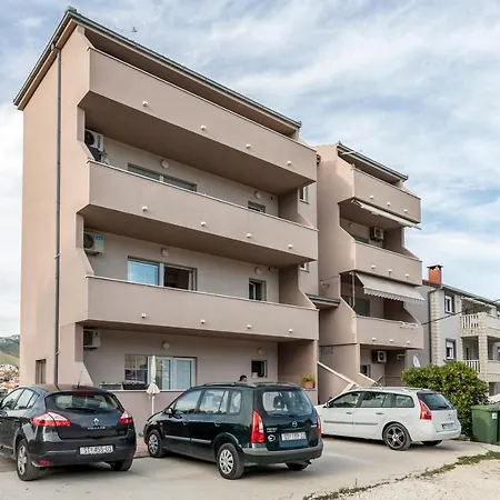 Apartman Nona